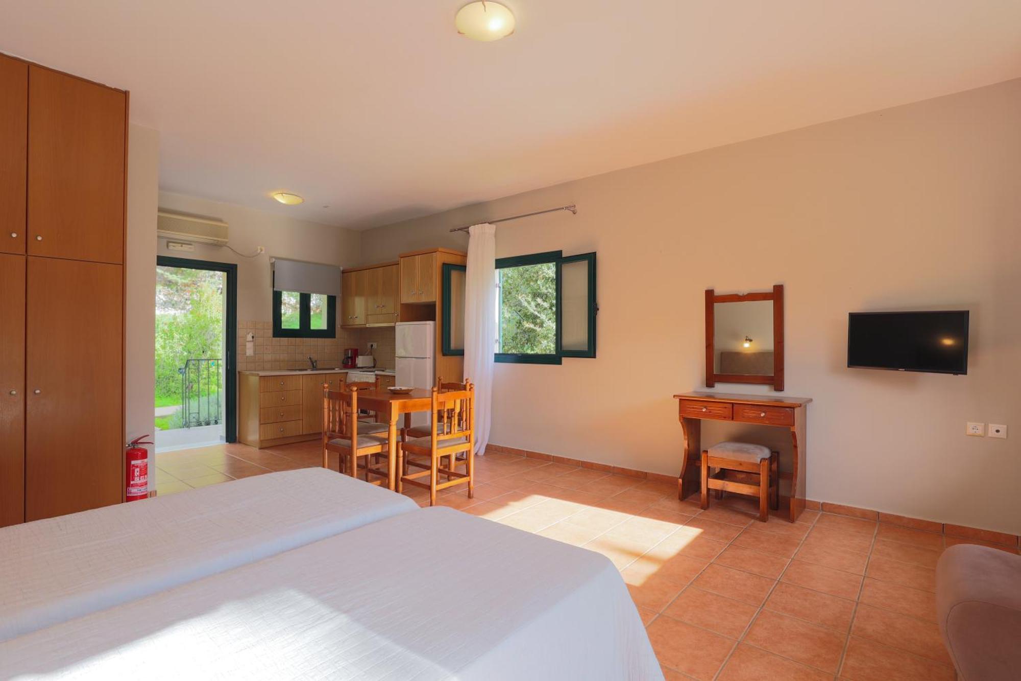 Vivi'S Apartments Agia Efimia エクステリア 写真